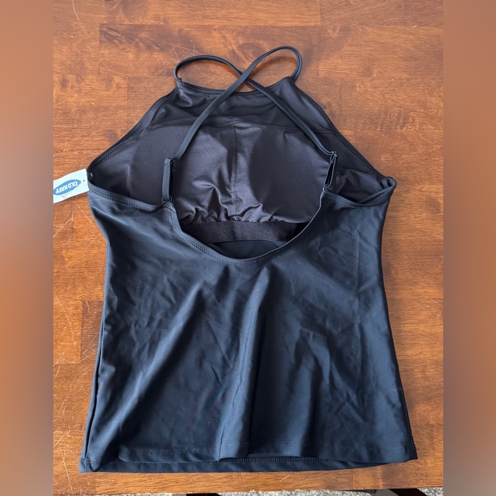 Old Navy Women's Swim top - Picture 2 of 4